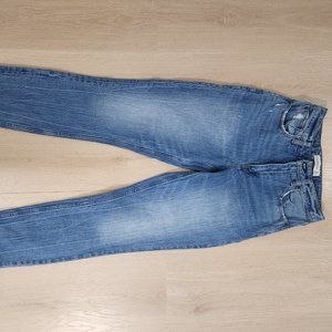 Abercrombie & Fitch high rise mom jeans